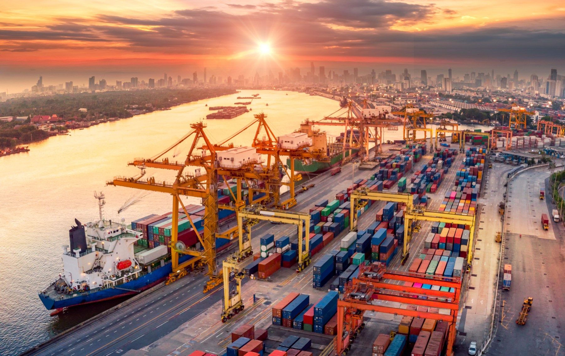 Logistics & Supply Chain